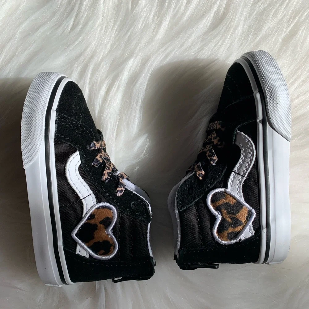 NEW! Vans Leopard Heart - Picture 5 of 9